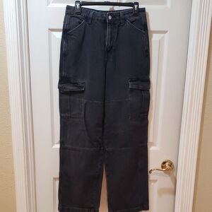 H&M/Divided Black Cargo Jeans - Size 6